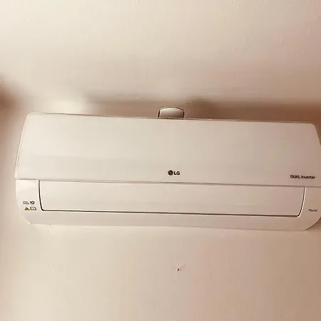 Panorama - Sunset And Castle View, 22nd Floor, Garage, Ac Apartman Pozsony