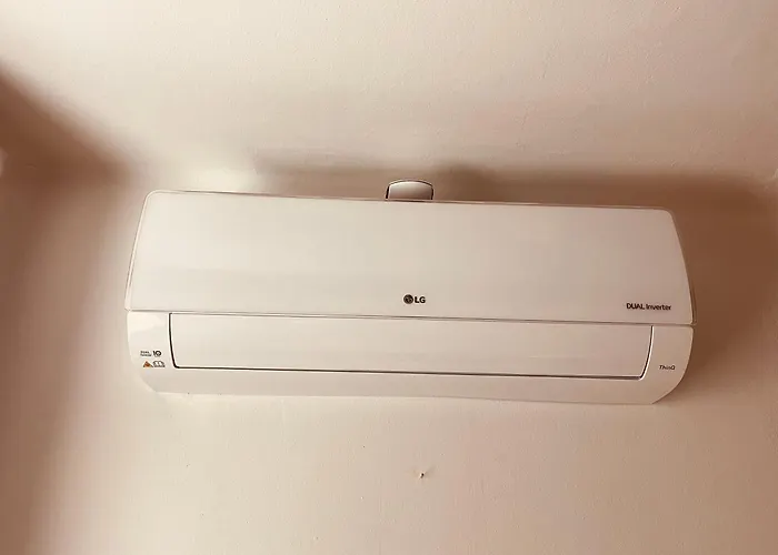 Panorama - Sunset And Castle View, 22nd Floor, Garage, Ac 아파트 브라티슬라바