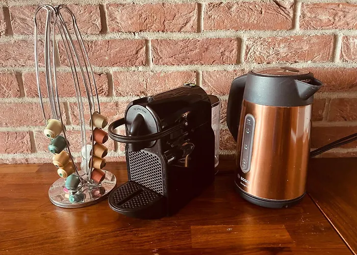 Panorama - Sunset And Castle View, 22nd Floor, Garage, Ac * 브라티슬라바