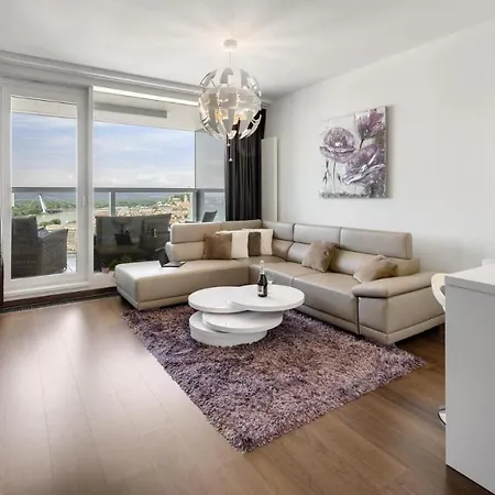 Panorama - Sunset And Castle View, 22nd Floor, Garage, Ac Bratislava